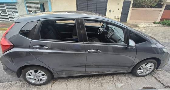 HONDA FIT 1.5 DX 16V FLEX 4P MANUAL